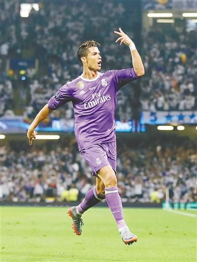 在谈及与卡 在谈及与卡